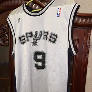 Spurs’ “Parker” Jersey